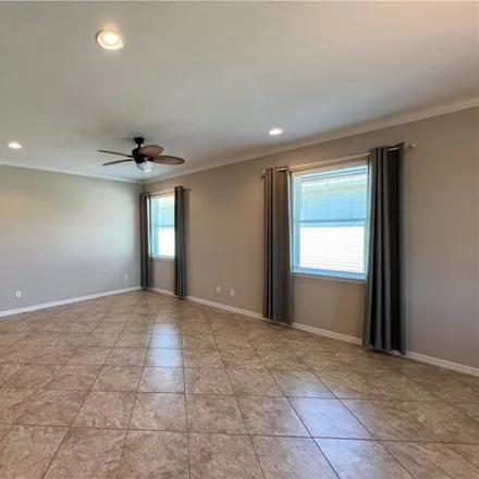 Image 6 - 2899 Sunset Pointe Circle, Cape Coral, FL 33914, USA - House for sale