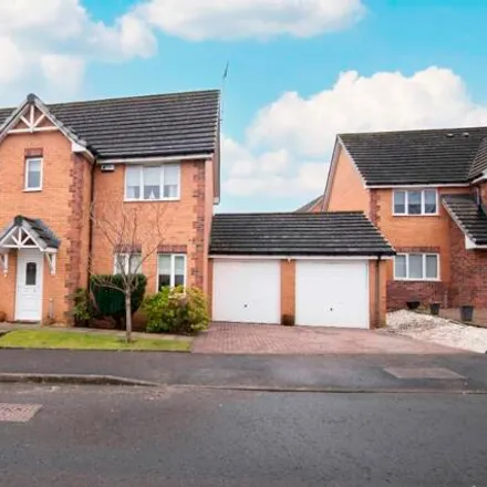 Buy this 4 bed house on Walnut Grove in East Kilbride, G75 9DY