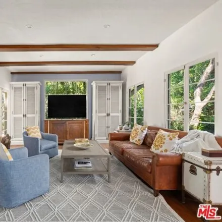 Image 3 - 1721 Benedict Canyon Drive, Beverly Hills, CA 90210, USA - House for sale