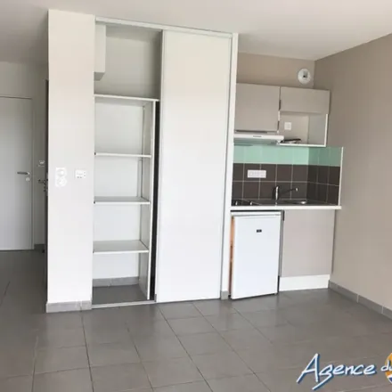 Image 1 - Avenue des Étangs, 11100 Narbonne, France - Apartment for rent