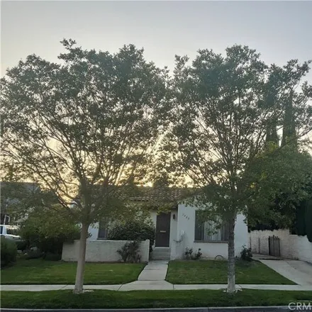 Buy this 3 bed house on 1473 Ellsmere Avenue in Los Angeles, CA 90019