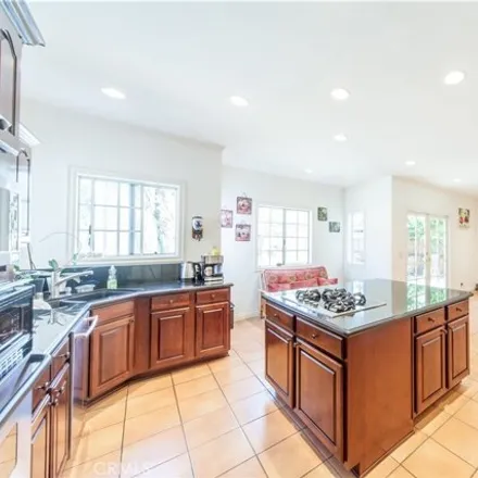 Image 5 - 15155 Otsego Street, Los Angeles, CA 91403, USA - House for sale