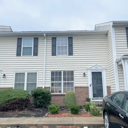 Buy this 2 bed condo on 8135 Olde Richmond Lane in Columbus, OH 43081