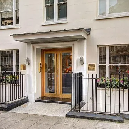 Image 4 - The Greenhouse, 27a Hill Street, London, W1J 5LX, United Kingdom - Apartment for rent