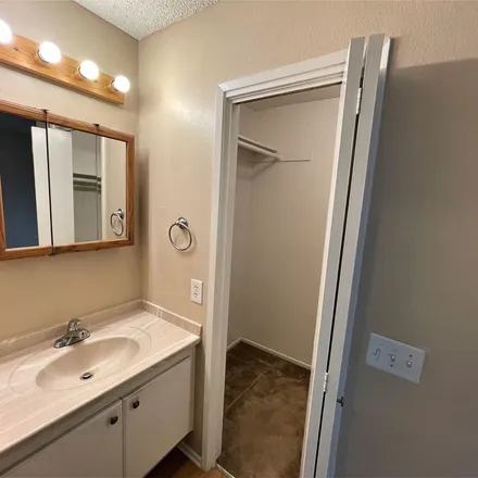 Rent this 1 bed apartment on 40-49 Tangelo in Irvine, CA 92618