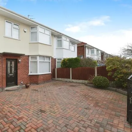 Buy this 3 bed duplex on Ronaldsway in Thornton, L23 9XU
