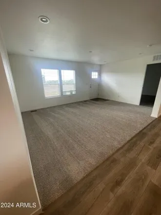 Image 7 - unnamed road, Maricopa County, AZ 82354, USA - Apartment for sale