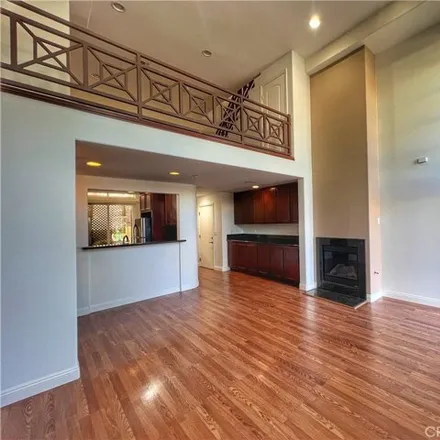 Image 5 - 12118 Addison Street, Los Angeles, CA 91607, USA - Townhouse for rent