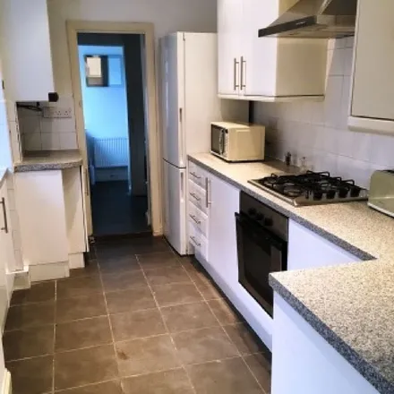 Rent this 4 bed apartment on 13 Link Road in Harborne, B16 0EP