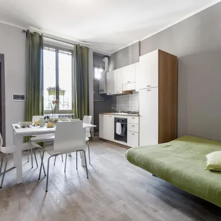 Rent this 2 bed house on Milan