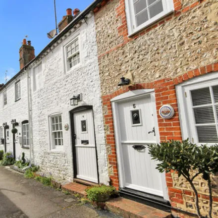 Rent this 1 bed townhouse on Angmering Manor Hotel in High Street, Angmering
