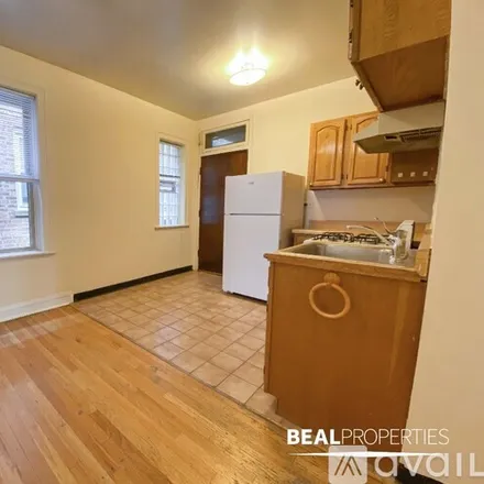 Rent this 1 bed apartment on 4231 N Paulina St
