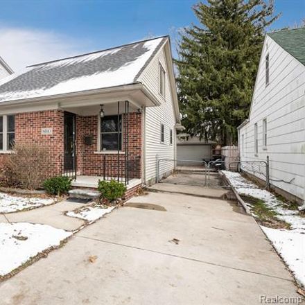 Rent this 3 bed house on Lenore Ave in Dearborn Heights, MI