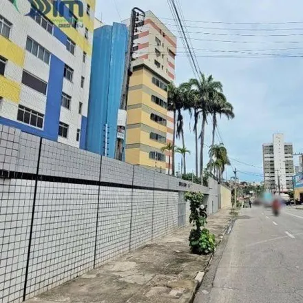 Buy this 3 bed apartment on Avenida Engenheiro Alberto Sá 725 in Vicente Pinzón, Fortaleza - CE