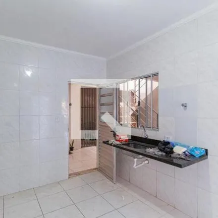 Rent this 2 bed house on Rua Don Francisco Manuel Vieira in Jardim Santa Maria, Osasco - SP