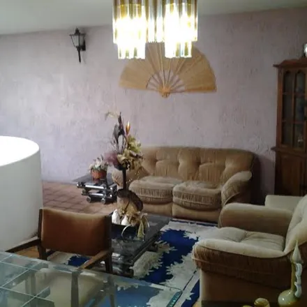 Rent this 2 bed apartment on Morelia