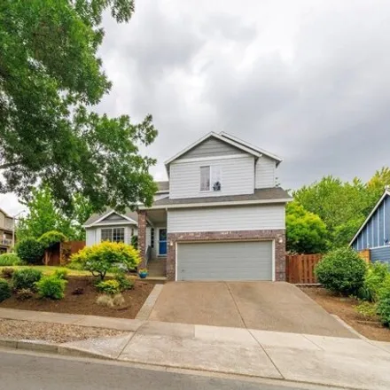 Buy this 3 bed house on 3624 N Ivy Dr in Newberg, Oregon