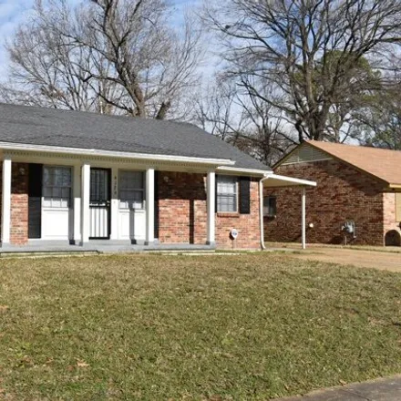 Buy this 3 bed house on 4174 Cottonwood Rd in Memphis, Tennessee