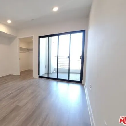 Image 9 - 5030 Rosewood Ave Apt 503, Los Angeles, California, 90004 - House for rent