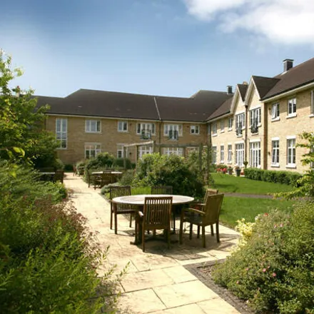 Image 2 - Cavendish Court, Sackville Way, Cambourne, CB23 6HB, United Kingdom - Apartment for sale