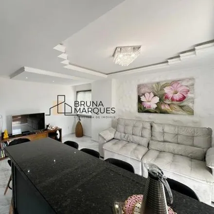 Buy this 3 bed apartment on Estacionamento Gilson in Servidão Ireno Luiz Martins, Ingleses do Rio Vermelho