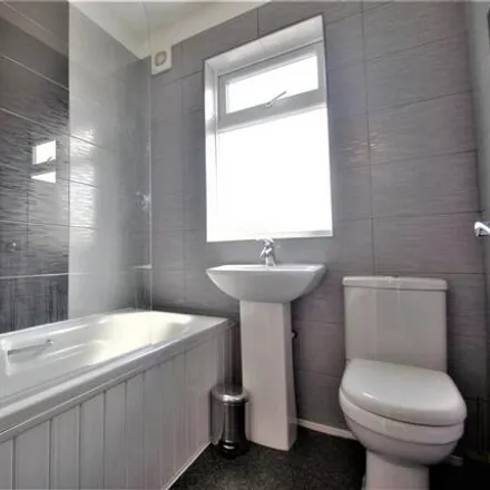 Image 3 - Burns Road, Coventry, West Midlands, Cv2 4ad - House for rent