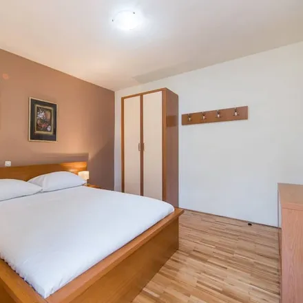 Image 6 - Makarska rivijera, Tučepi, Split-Dalmatia County, Croatia - Apartment for rent