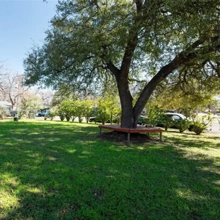 Image 5 - 4608 Munson Street, Austin, TX 78721, USA - House for sale