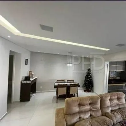 Buy this 4 bed apartment on Exclusiva Sex Shop in Avenida Brigadeiro Faria Lima 365, Centro