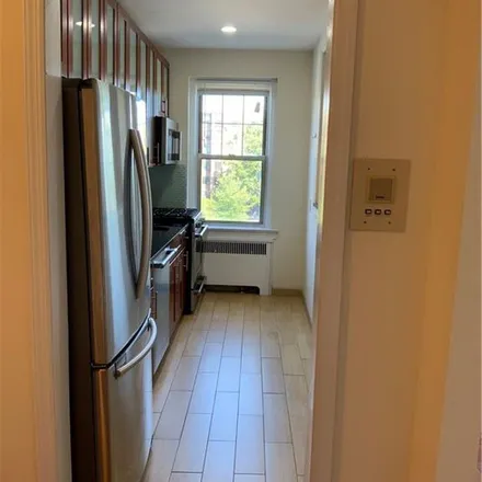 Rent this 1 bed apartment on 1 South Broadway in City of White Plains, NY 10601