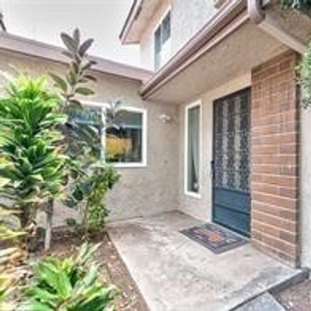 Rent this 4 bed townhouse on 2628 Monterey Place in Fullerton, CA 92833