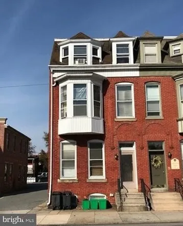 Rent this 1 bed house on East Philadelphia Street in York, PA 17404