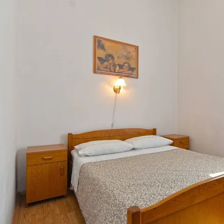 Image 6 - 52210, Croatia - Apartment for rent