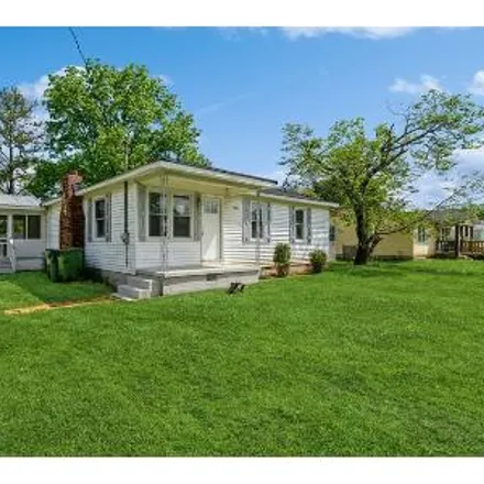 Buy this 3 bed house on 4298 Bishop Circle in Davis Hills Estates, Huntsville