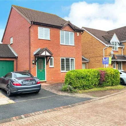 Buy this 3 bed house on 54 Talavera Road in Wychavon, WR5 2SB