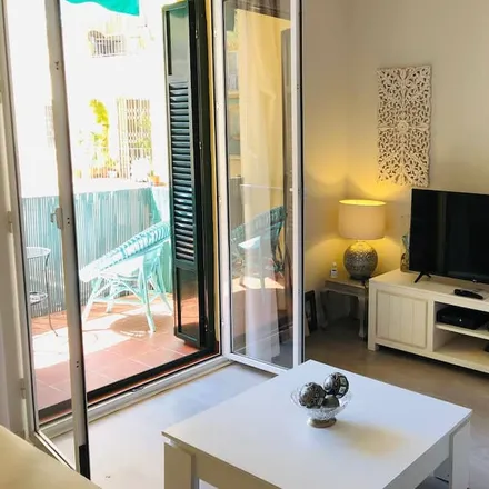 Rent this 4 bed apartment on Andalusia