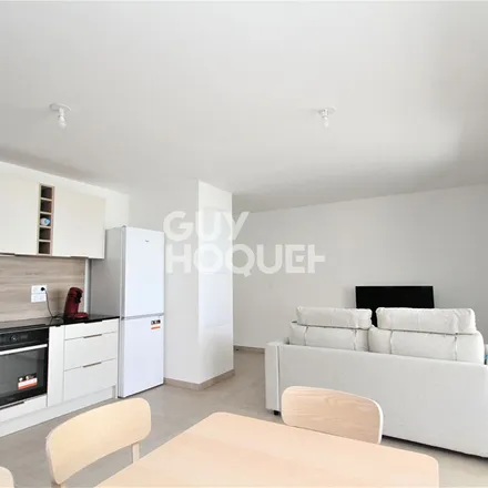 Rent this 2 bed apartment on 129 Boulevard Tixador in 66140 Canet-en-Roussillon, France