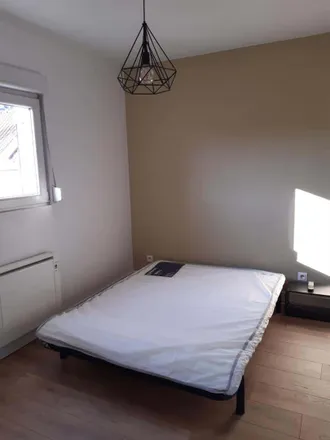 Rent this 1 bed room on 2 Rue Barni in 59000 Lille, France