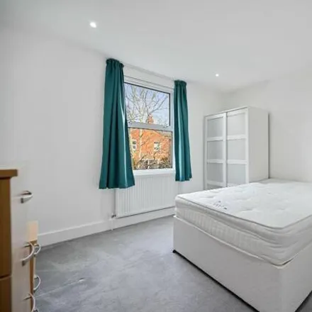 Image 6 - Larch Road, London, NW2 6SE, United Kingdom - Apartment for sale