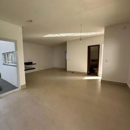 Rent this 3 bed house on Rua X 31 A in Jardim Olímpico, Aparecida de Goiânia - GO