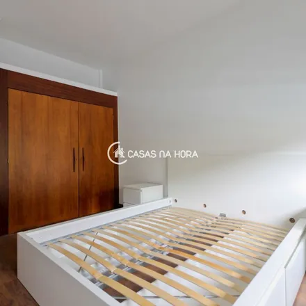 Rent this 2 bed apartment on Dom António Ferreira Gomes in Praça de Lisboa, 4050-368 Porto