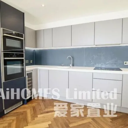 Image 5 - South Tower, Owen Street, Manchester, M15 4YB, United Kingdom - Apartment for sale