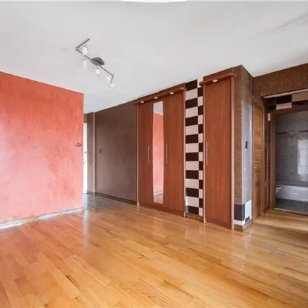 Image 3 - 3901 Nostrand Ave Apt 6C, Brooklyn, New York, 11235 - Apartment for sale