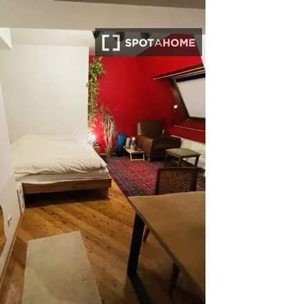 Rent this 4 bed room on Kleine Sperlgasse 3 in 1020 Vienna, Austria