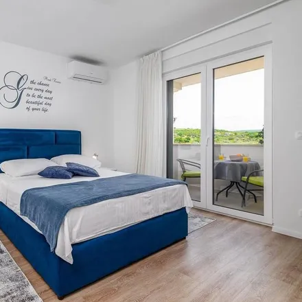Image 5 - Rovinj, Grad Rovinj, Istria County, Croatia - Apartment for rent
