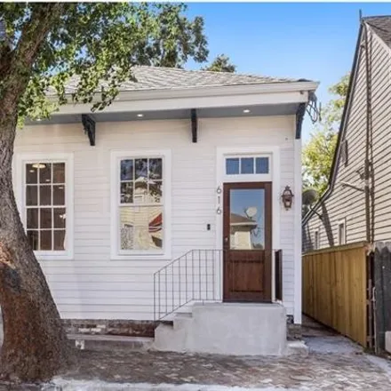 Buy this 3 bed house on 616 7th Street in New Orleans, LA 70115
