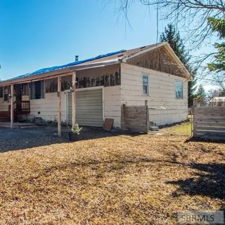 Image 4 - 233 West Salmon Avenue, Arco, Butte County, ID 83213, USA - House for sale