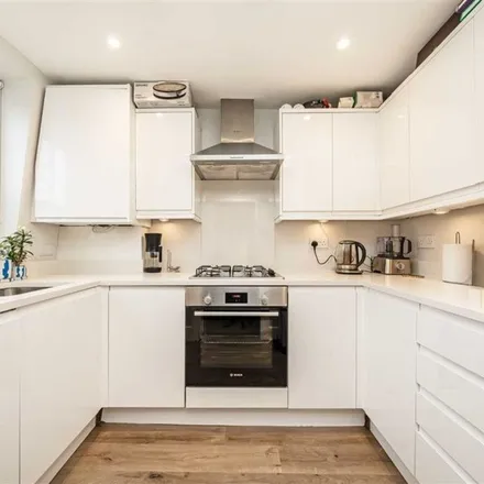 Rent this 2 bed apartment on Corringham Garden in Craven Hill Gardens, London