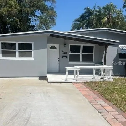 Rent this 4 bed house on 2987 11th Avenue North in Saint Petersburg, FL 33713
