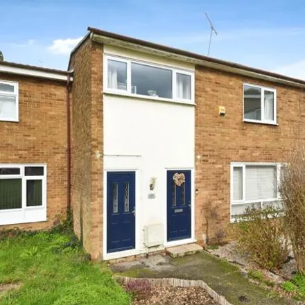 Buy this 3 bed house on Pattiswick Square in Basildon, SS14 2RD